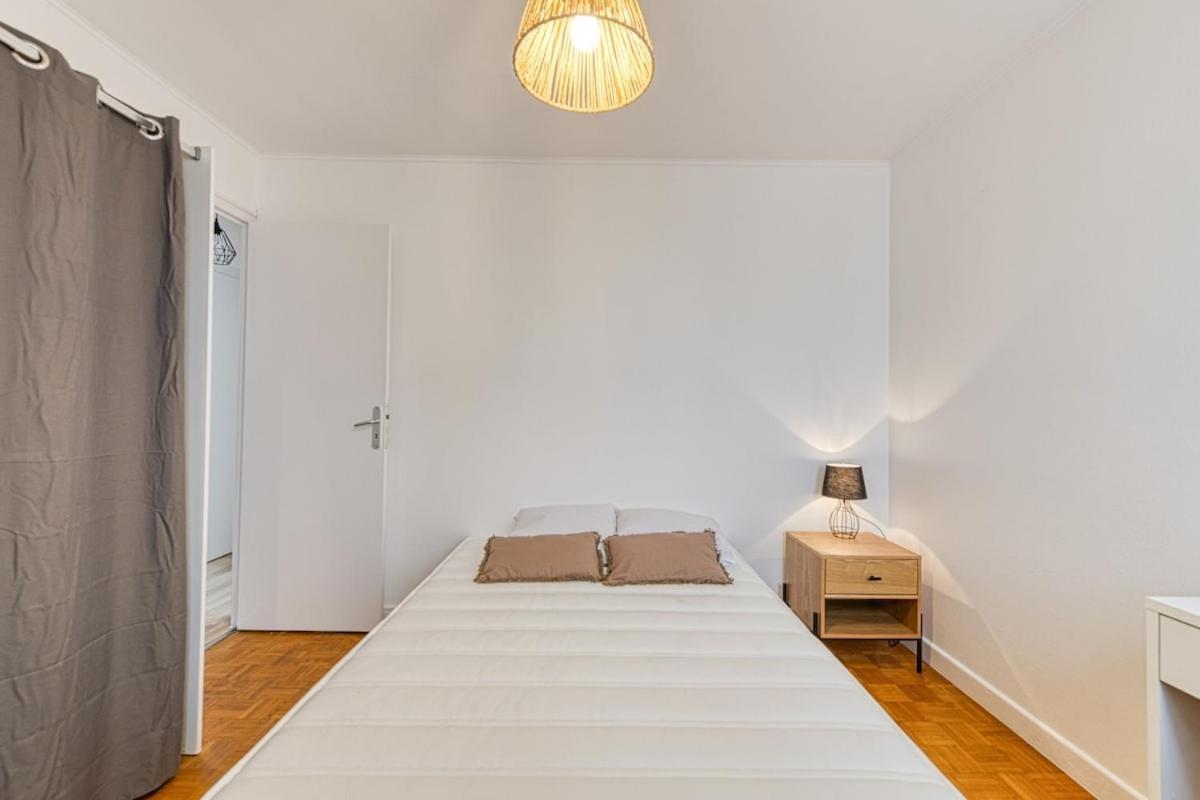 Magnificent Apartment, 4 Bedrooms, Fiber Wifi Гренобъл Екстериор снимка